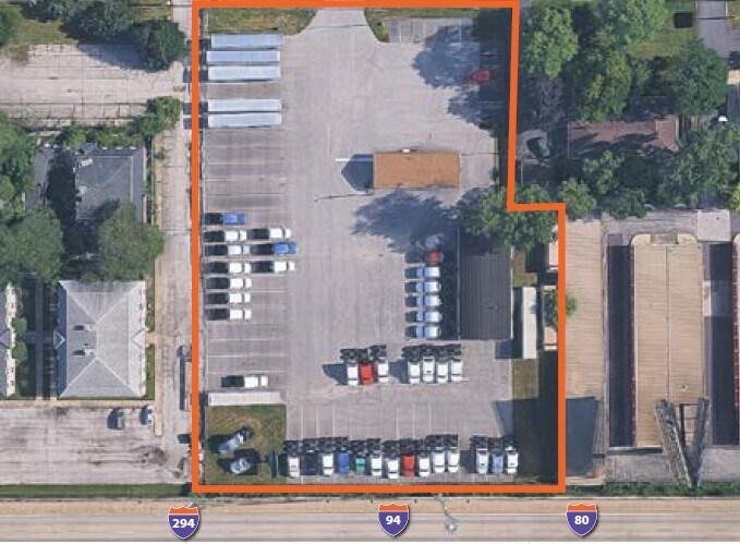 2109 Bernice Rd, Lansing, IL à vendre - Photo de l’immeuble – Image 1 sur 1