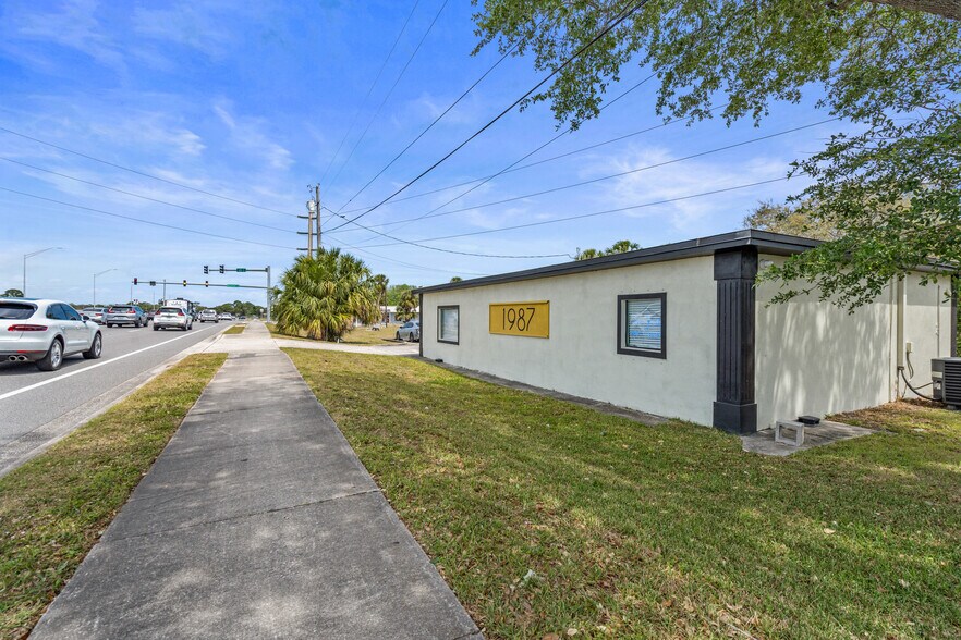 1987 N Harbor City Blvd, Melbourne, FL à vendre - Photo de l’immeuble – Image 3 sur 11