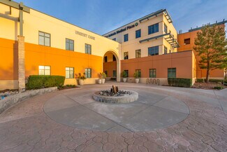 Plus de détails pour 16465 Sierra Lakes Pky, Fontana, CA - Bureau/Médical à louer