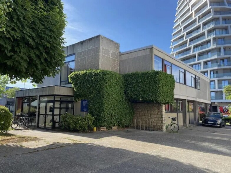 Bureau dans Le Havre à louer - Photo de l’immeuble – Image 3 sur 9