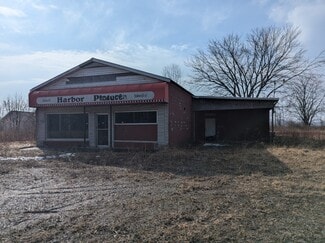 Plus de détails pour 2416 E Huron Rd, Au Gres, MI - Local commercial à vendre