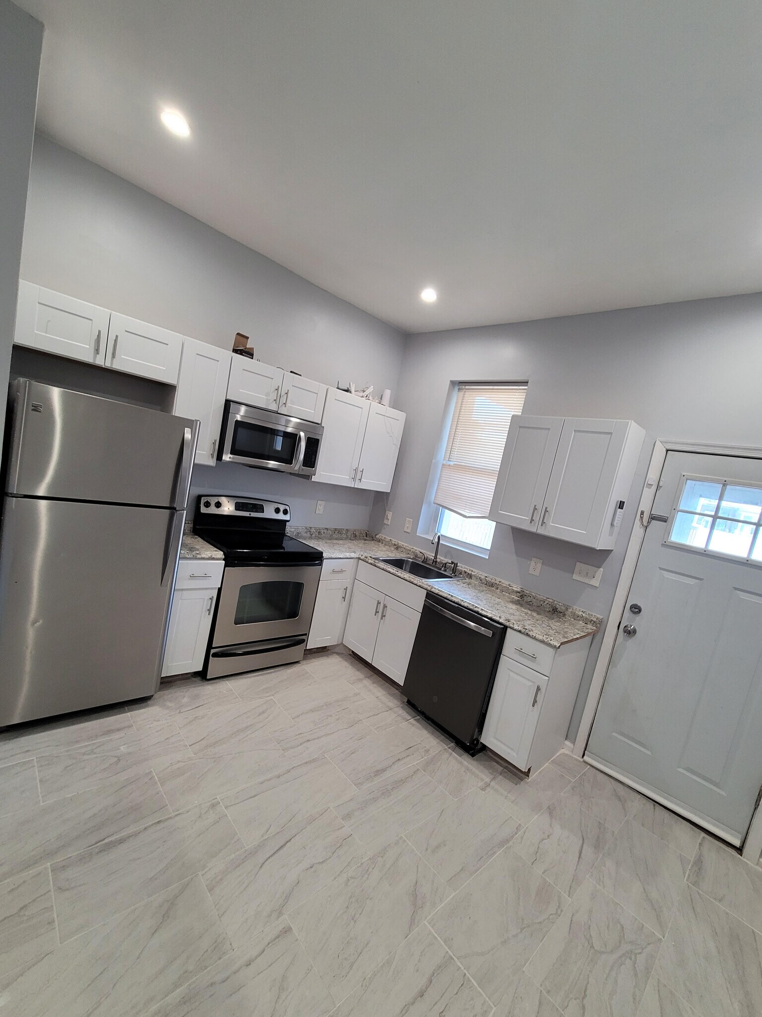 2635 N Calvert St, Baltimore, MD à vendre Photo principale– Image 1 sur 49