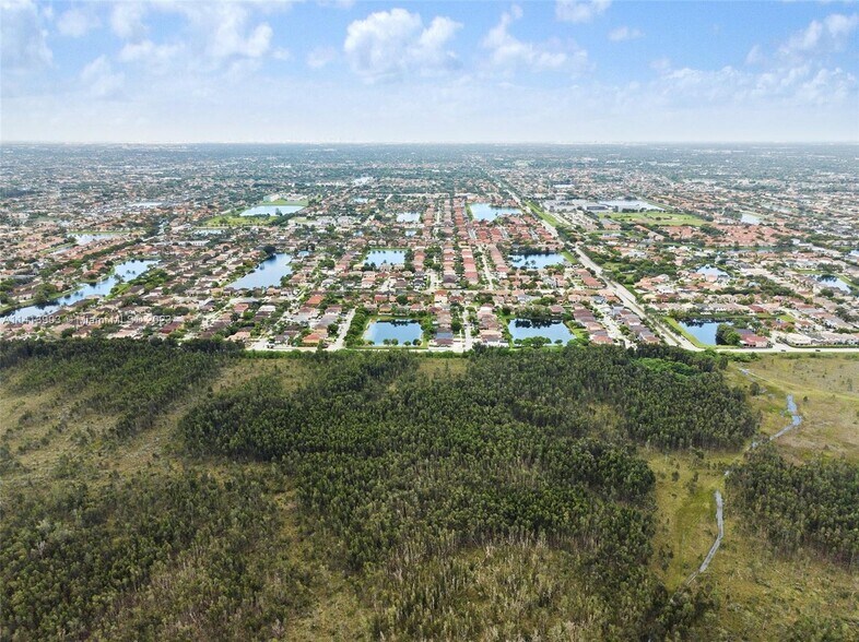 16700 165th, Miami, FL à vendre - Aérien – Image 3 sur 3