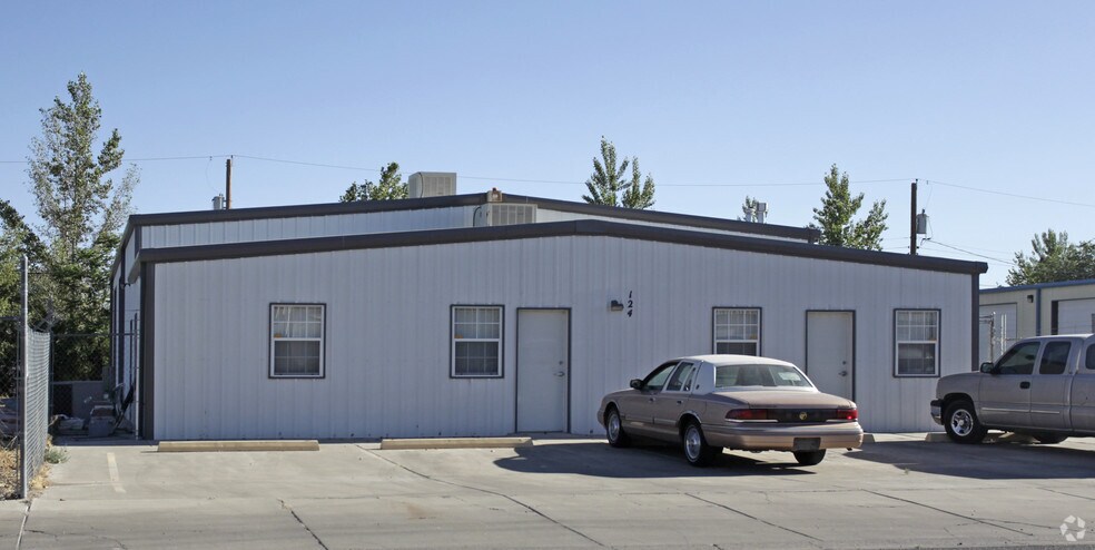 124 Mountain Park Pl NE, Albuquerque, NM à louer - Photo principale – Image 1 sur 4