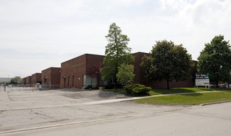 Plus de détails pour 37-39 Racine Rd, Toronto, ON - Industriel/Logistique à louer