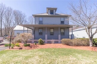 Plus de détails pour 376 College Hwy, Southampton, MA - Bureau à louer