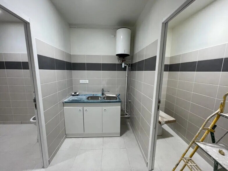 Industriel/Logistique dans Gellainville à louer - Photo intérieure – Image 3 sur 12