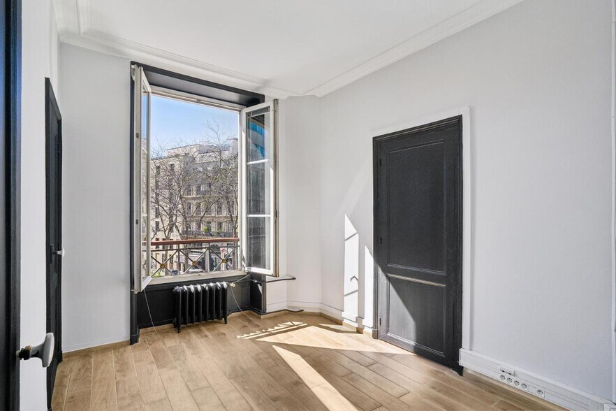 Bureau dans Paris à louer - Photo intérieure – Image 2 sur 10