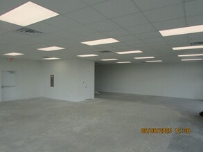 17230-17250 S Tamiami Trl, Fort Myers, FL à louer Photo intérieure– Image 2 sur 5