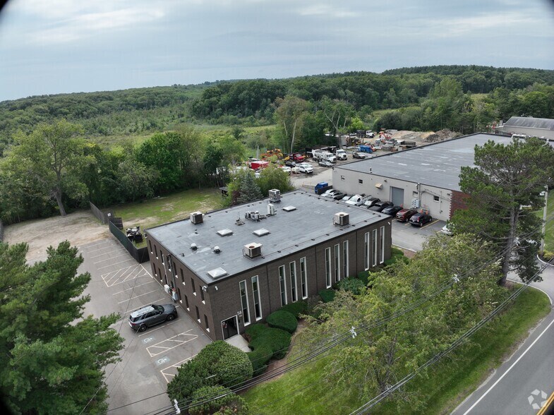 58 Concord St, North Reading, MA à louer – Image 3 sur 71