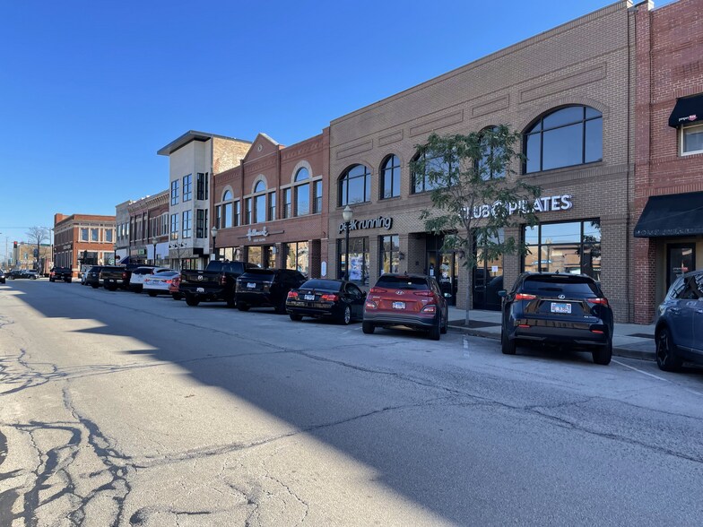 6 W Burlington Ave, La Grange, IL à vendre - Photo de l’immeuble – Image 3 sur 14