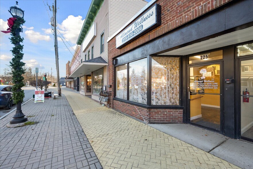 225-227 Genesee St, Chittenango, NY à louer - Photo de l’immeuble – Image 2 sur 26