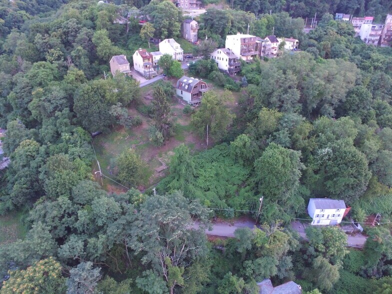 10 Ingress Way, Pittsburgh, PA à vendre - Photo de l’immeuble – Image 3 sur 12