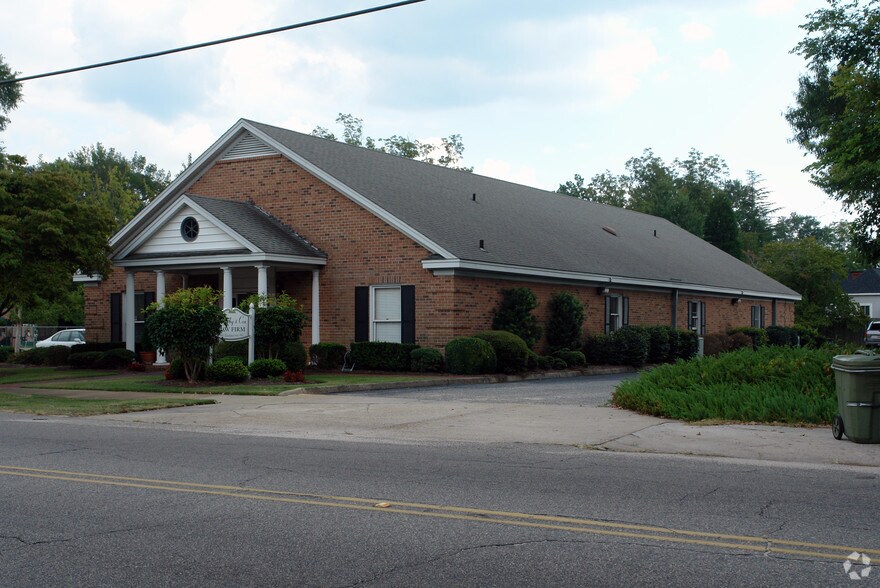311 W Home Ave, Hartsville, SC à vendre - Photo principale – Image 1 sur 2
