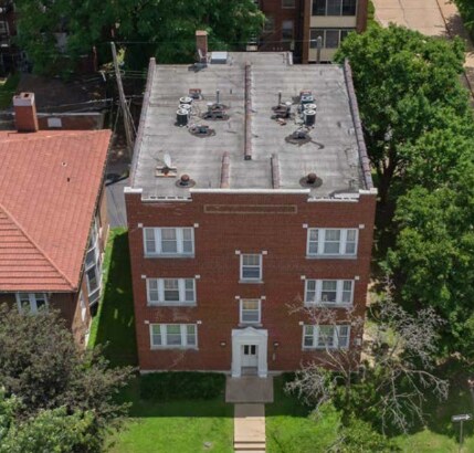 724 Syracuse Ave, Saint Louis, MO à vendre - Photo principale – Image 1 sur 1