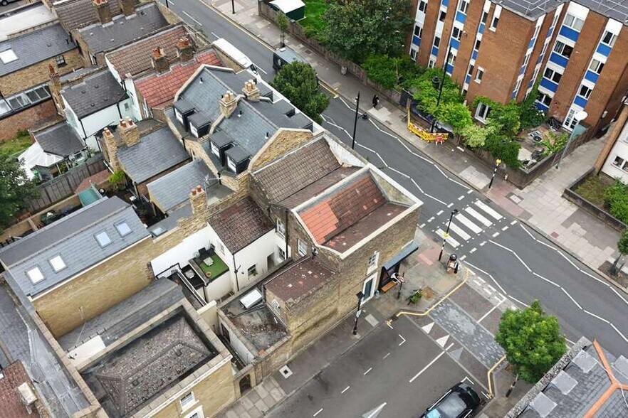 371 Roman Rd, Londres à vendre - Photo de l’immeuble – Image 1 sur 3