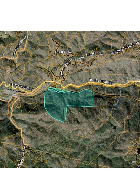 75 Fork Creek rd, Saluda, NC à vendre - Photo de l’immeuble – Image 2 sur 4