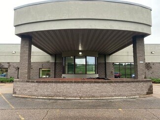Plus de détails pour 1517 N Oak Ave, Marshfield, WI - Bureau à louer