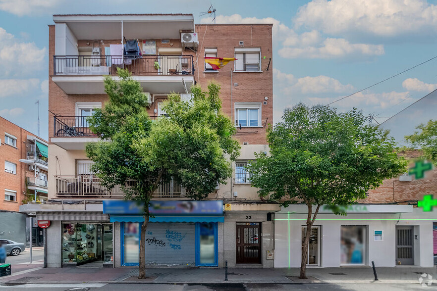 Immeuble residentiel dans Madrid, Madrid à vendre - Photo intérieure – Image 1 sur 1