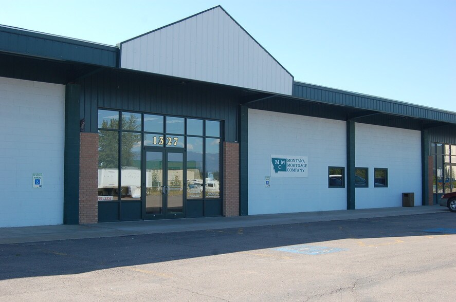 1327-1331 Hwy 2 W, Kalispell, MT à louer - Photo principale – Image 1 sur 15