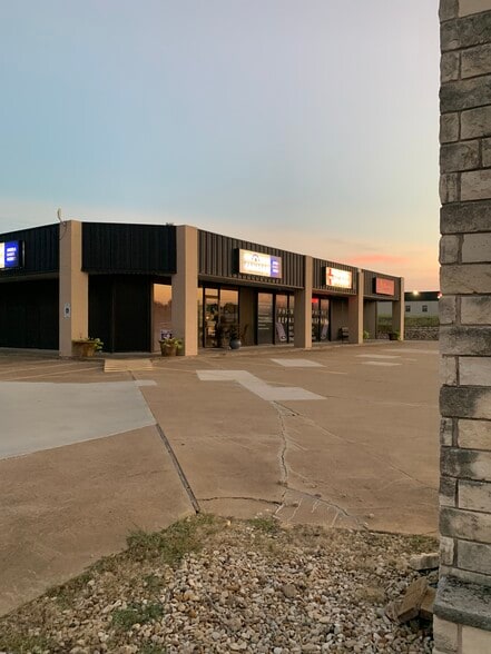 3411-3415 E US Highway 377, Granbury, TX à vendre - Photo principale – Image 1 sur 9