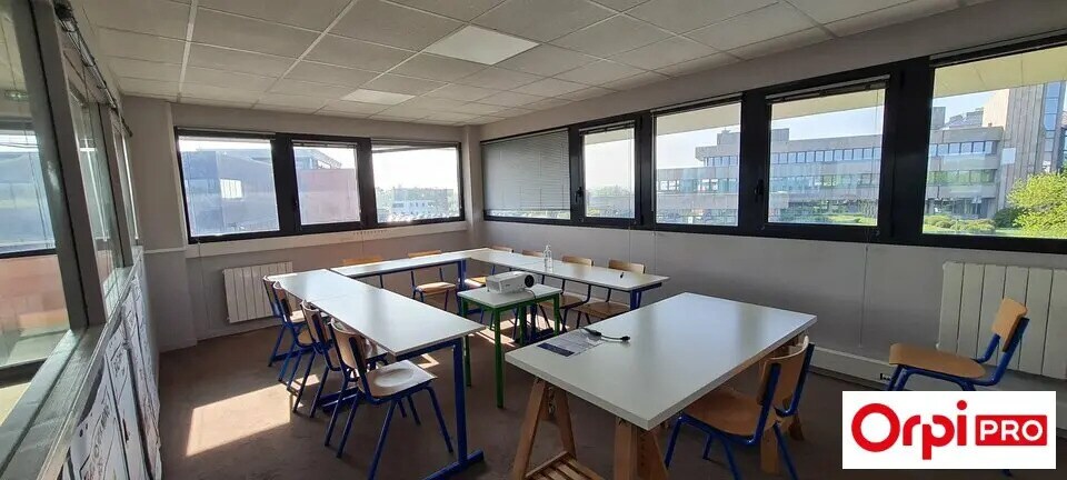 Bureau dans Plérin à louer - Photo de l’immeuble – Image 3 sur 7