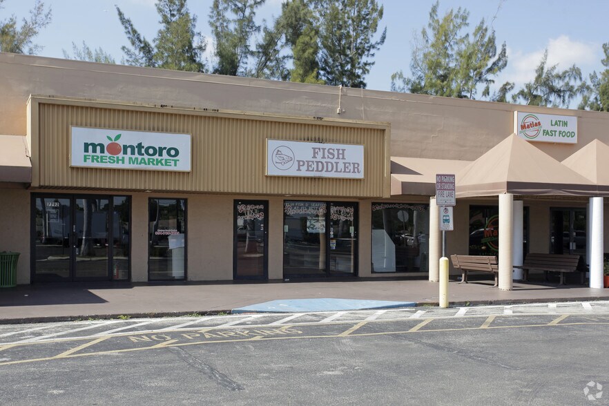 7738-7853 NW 44th St, Lauderhill, FL à louer - Photo de l’immeuble – Image 3 sur 16