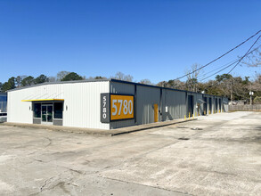 5780 Dorchester Rd, Charleston, SC à louer Photo de l’immeuble– Image 1 sur 9