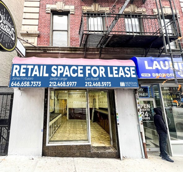 701 W 180th St, New York, NY à louer - Photo de l’immeuble – Image 1 sur 1