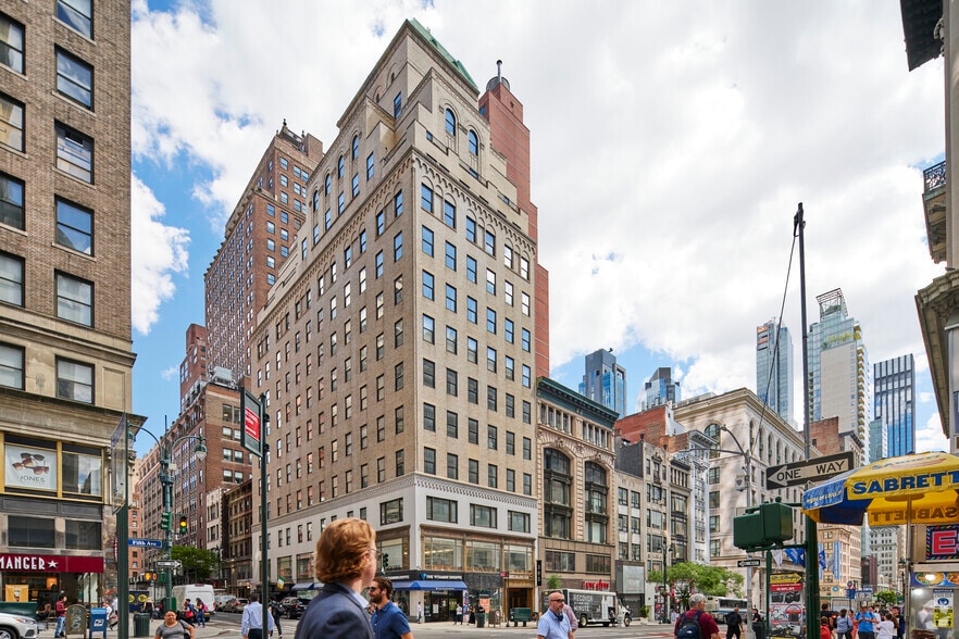 385 Fifth Ave, New York, NY à louer - Photo principale – Image 1 sur 6