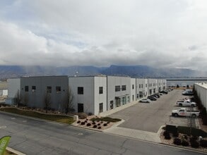 142 N 1800 W, Lindon, UT à louer Photo intérieure– Image 1 sur 7