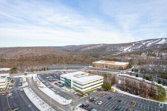 50 Glenmaura National Blvd, Moosic, PA - VUE AÉRIENNE  vue de carte
