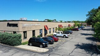 Plus de détails pour 1023-1061 High St, Mundelein, IL - Industriel/Logistique à louer