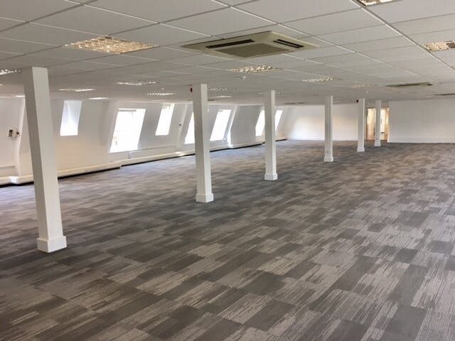 18-20 George St, Richmond à louer Photo intérieure– Image 1 sur 4