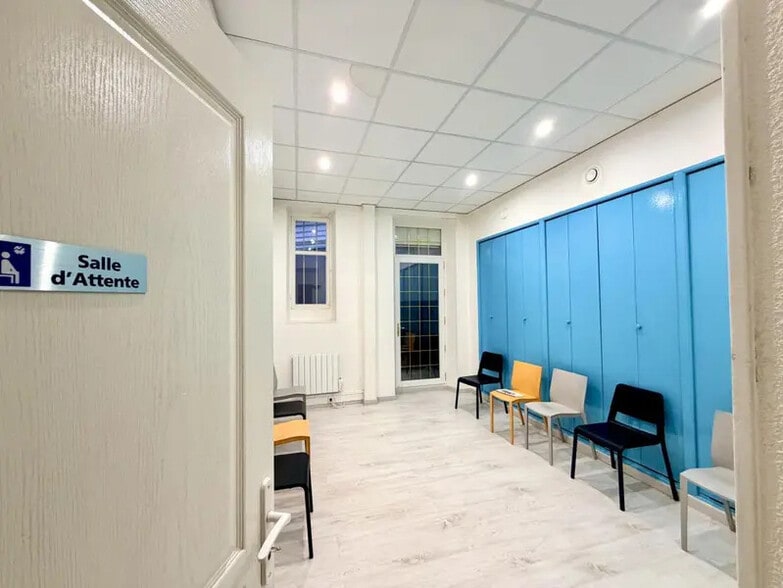 Bureaux/Médical dans Marseille à louer - Photo intérieure – Image 2 sur 7