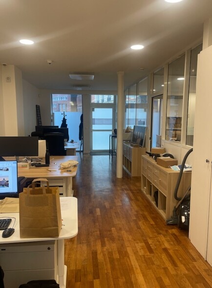 22 Rue Sarrette, Paris à louer - Photo de l’immeuble – Image 2 sur 8