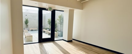 3221 Donald Douglas Loop S, Santa Monica, CA à louer Photo intérieure– Image 1 sur 5
