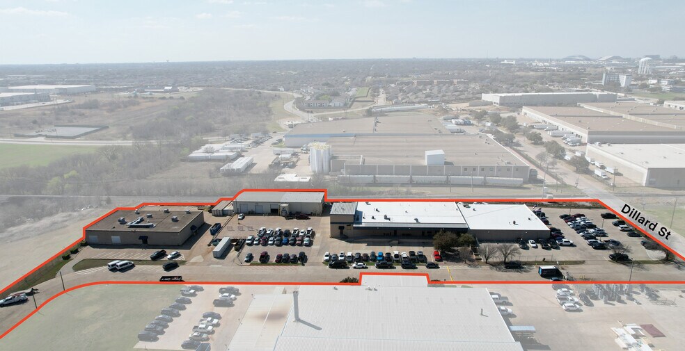 2425 Dillard St, Grand Prairie, TX à vendre - Photo de l’immeuble – Image 3 sur 22