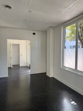 1632 NW Thurman St, Portland, OR à vendre Photo intérieure– Image 1 sur 5