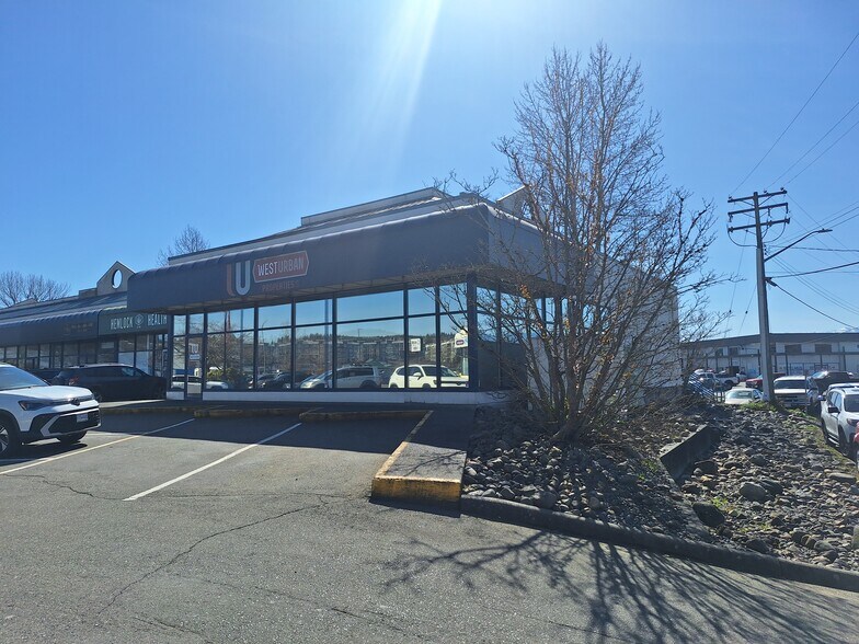470 Puntledge Rd, Courtenay, BC à louer - Photo de l’immeuble – Image 2 sur 11