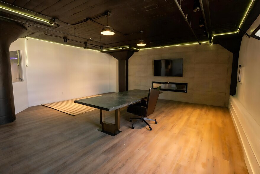 1114 S Los Angeles St, Los Angeles, CA à vendre - Photo de l’immeuble – Image 2 sur 85