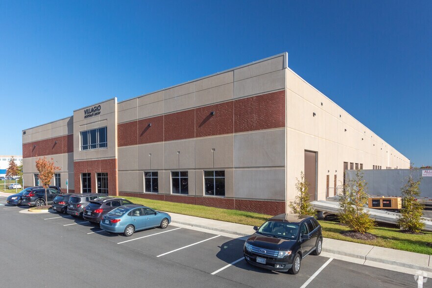 9501 Discovery Blvd, Manassas, VA à louer - Photo de l’immeuble – Image 2 sur 3
