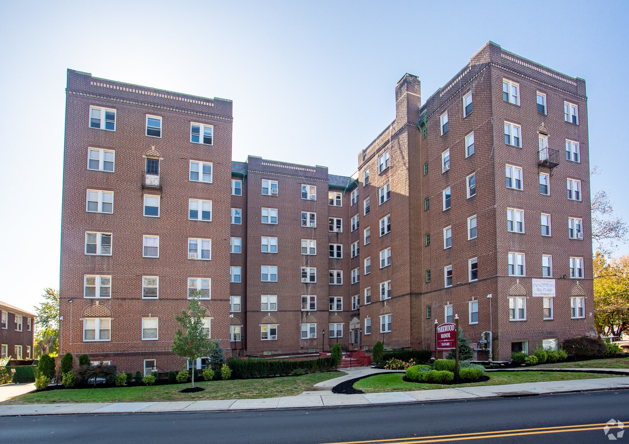 83 S State Rd, Upper Darby, PA à vendre Photo principale– Image 1 sur 33