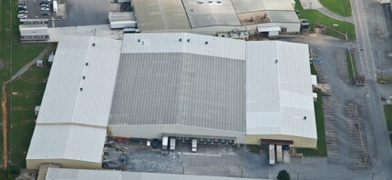 246 S Industrial Blvd, Calhoun, GA - Vue aérienne vue de carte