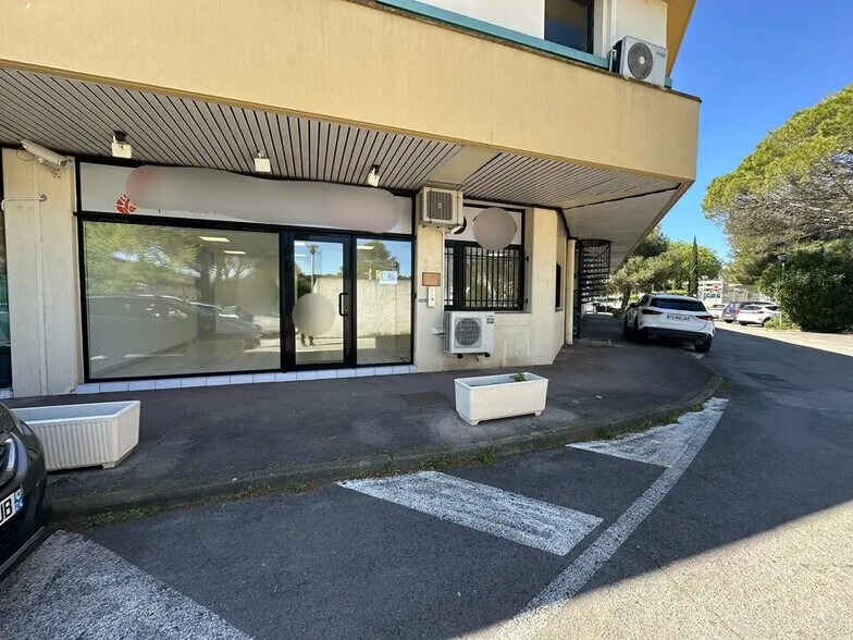 Local commercial dans Clapiers à louer - Photo de l’immeuble – Image 2 sur 12