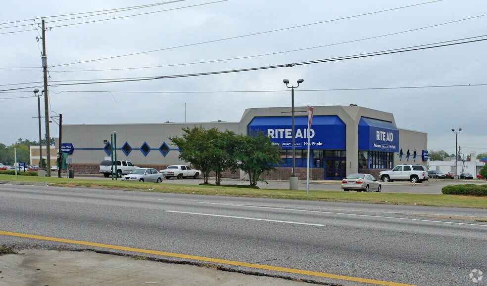 2300 E South Blvd, Montgomery, AL à vendre - Photo de l’immeuble – Image 1 sur 3