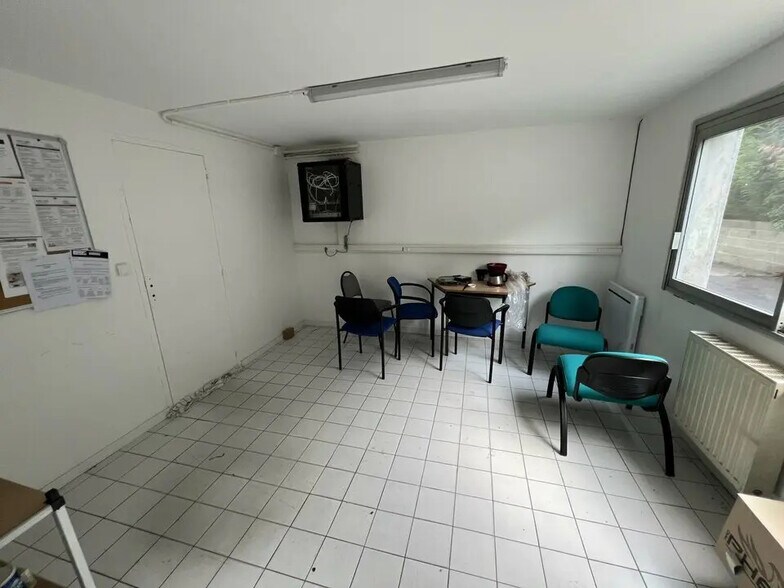 Bureau dans Cormontreuil à louer - Photo de l’immeuble – Image 2 sur 31