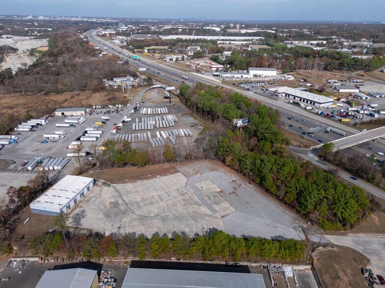 5963 Lees Mill Rd, Forest Park, GA à louer - Photo de l’immeuble – Image 2 sur 6