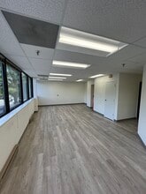 2850 N Ridge Rd, Ellicott City, MD à louer Photo intérieure– Image 2 sur 6