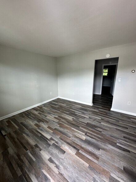 2001 Lynn Ave SW, Roanoke, VA à vendre - Photo intérieure – Image 2 sur 9